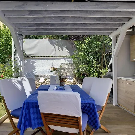 In Pula With Private Swimming Pool Villa *
