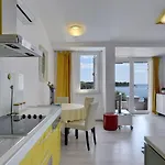 וילה In Pula With Private Swimming Pool