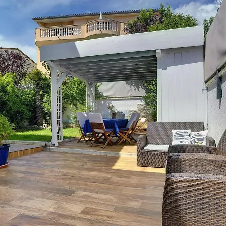 빌라 In Pula With Private Swimming Pool